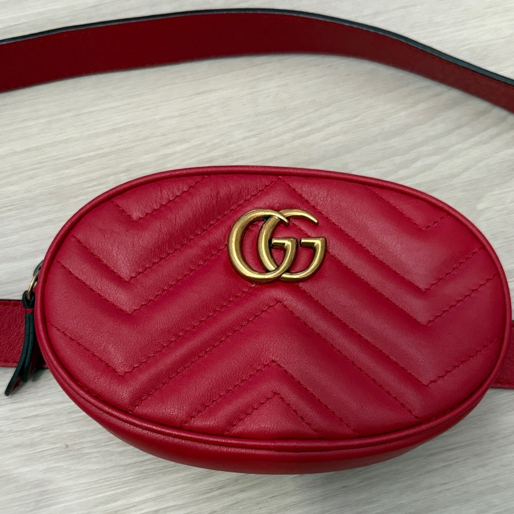 Gucci Red Quilted Leather Crossbody Bag - Picture 2 of 9